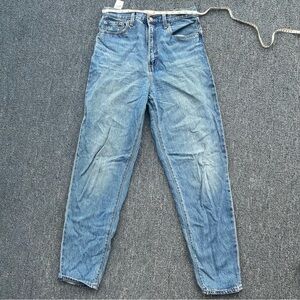 Levi’s Premium High Loose Taper Jeans 28x31 6 TALL GUC